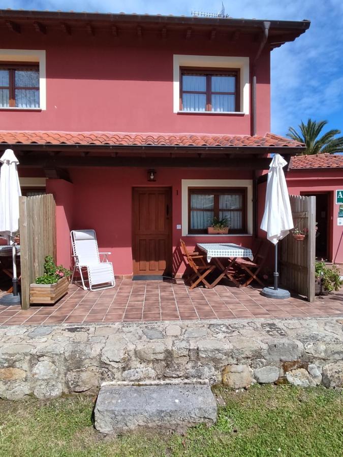 Apartamentos Rurales Llagumelon Villahormes Exterior foto